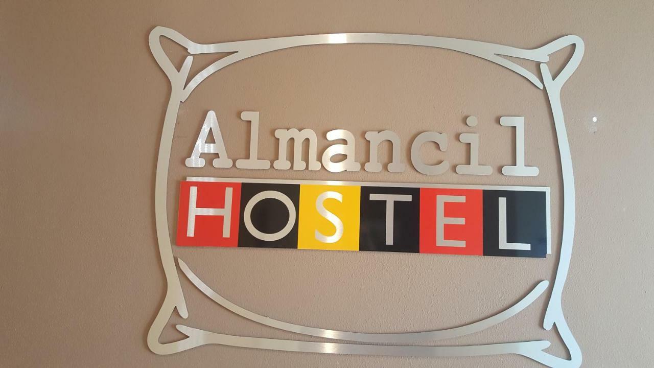 Almancil Hostel Exteriör bild